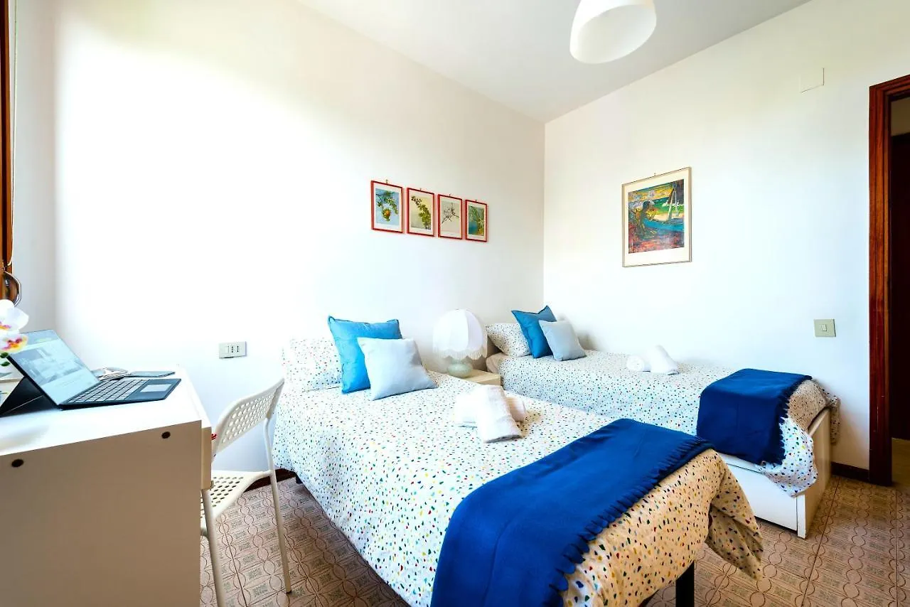 Hostly - Family Home Cisanello Pisa Italia